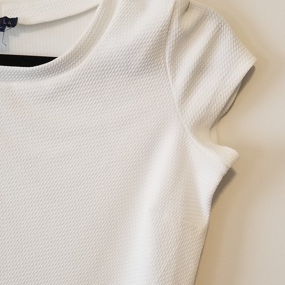 White Asymmetrical Sports Dress - Picture 4 of 6